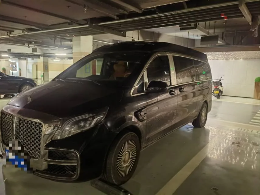 Mercedes-Benz 2023 Vito 2.0T Business Edition 7-seater Automatic