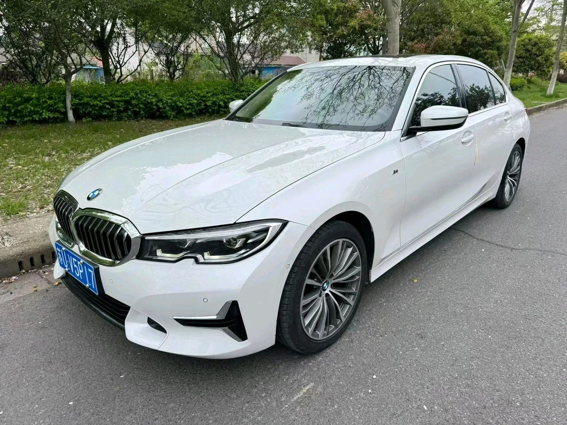 BMW 3 Series 2020 325Li First Edition