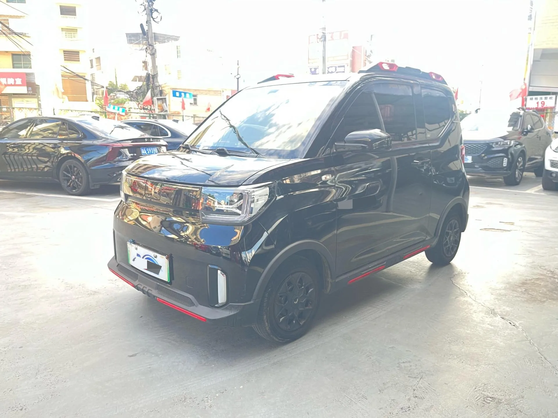 Hongguang MINIEV 2022 GAMEBOY 200km Fun Edition (LFP)