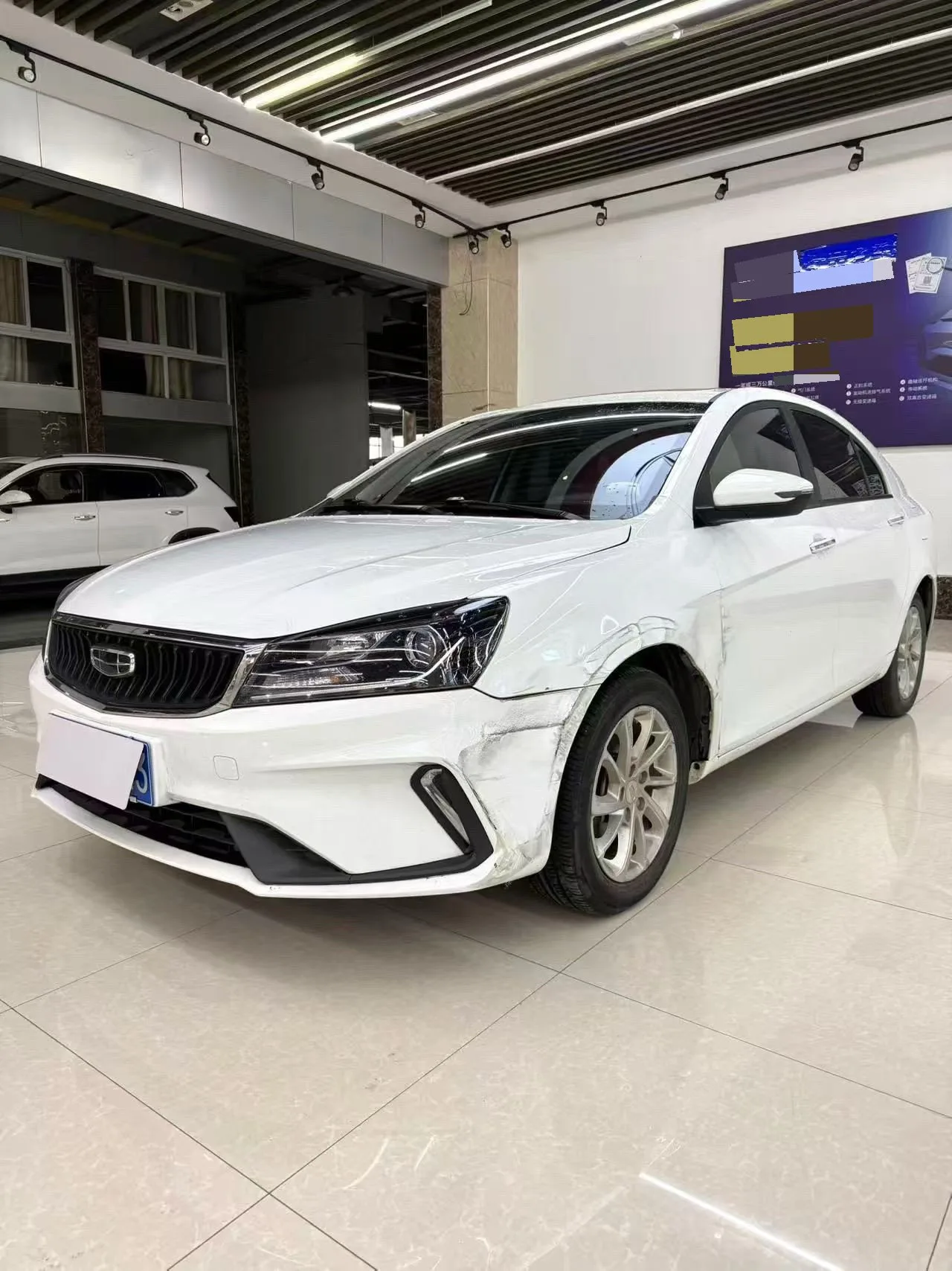 Geely Emgrand 2021 UP 1.5L CVT Luxury Edition