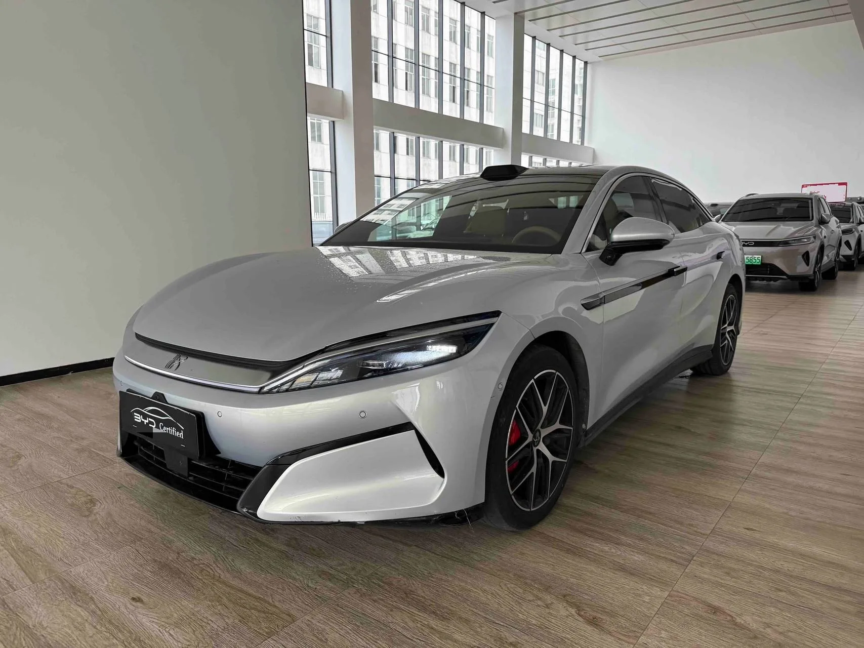 Han L 2025 EV All-Wheel Drive LiDAR Flagship Edition