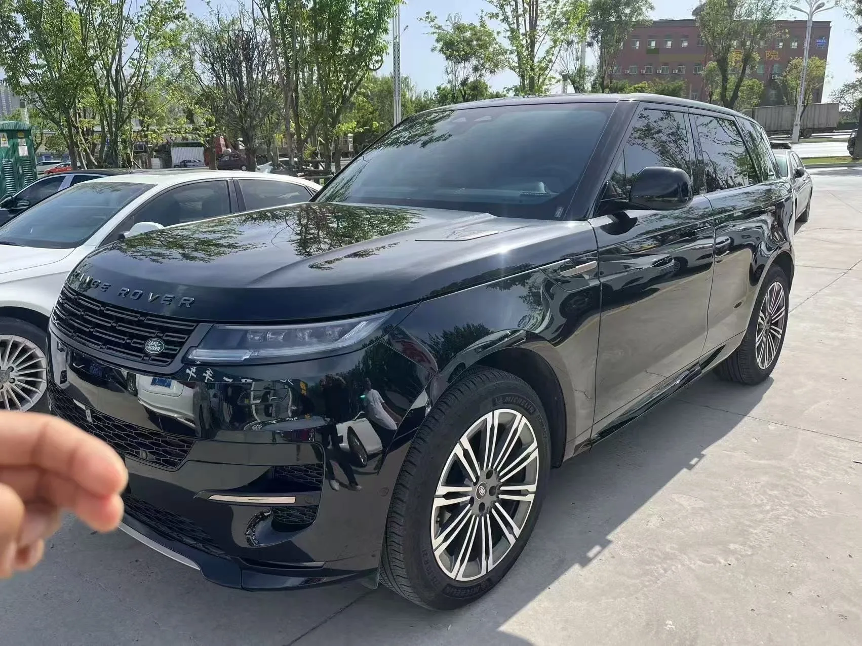 Range Rover Sport 2023 3.0 L6 P400 Dynamic SE