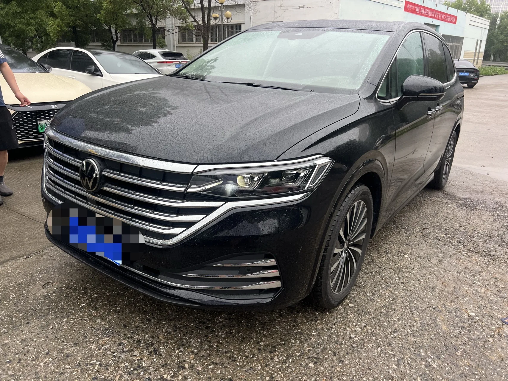 Volkswagen 2026 Viloran 2.0TSI 380TSI Premium Edition Automatic