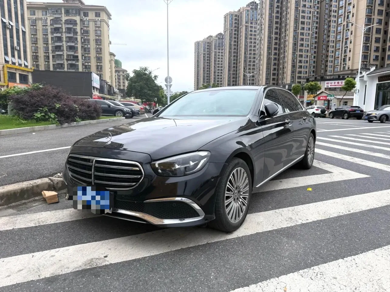 Mercedes-Benz E-Class 2021 E 300 L Fashion Edition