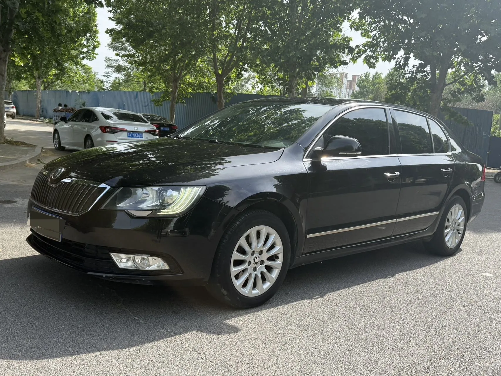 Superb 2013 1.8TSI Automatic Elite Edition
