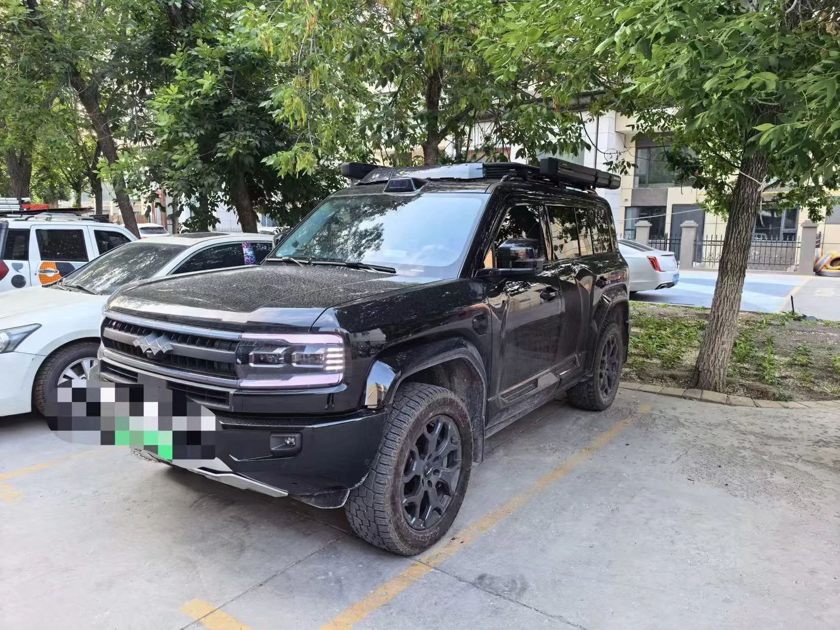 Fangchengbao 2025 Model Year Leopard 5 1.5T CVT Yunnian Laser Qiankun Intelligent Driving Edition, Automatic Transmission