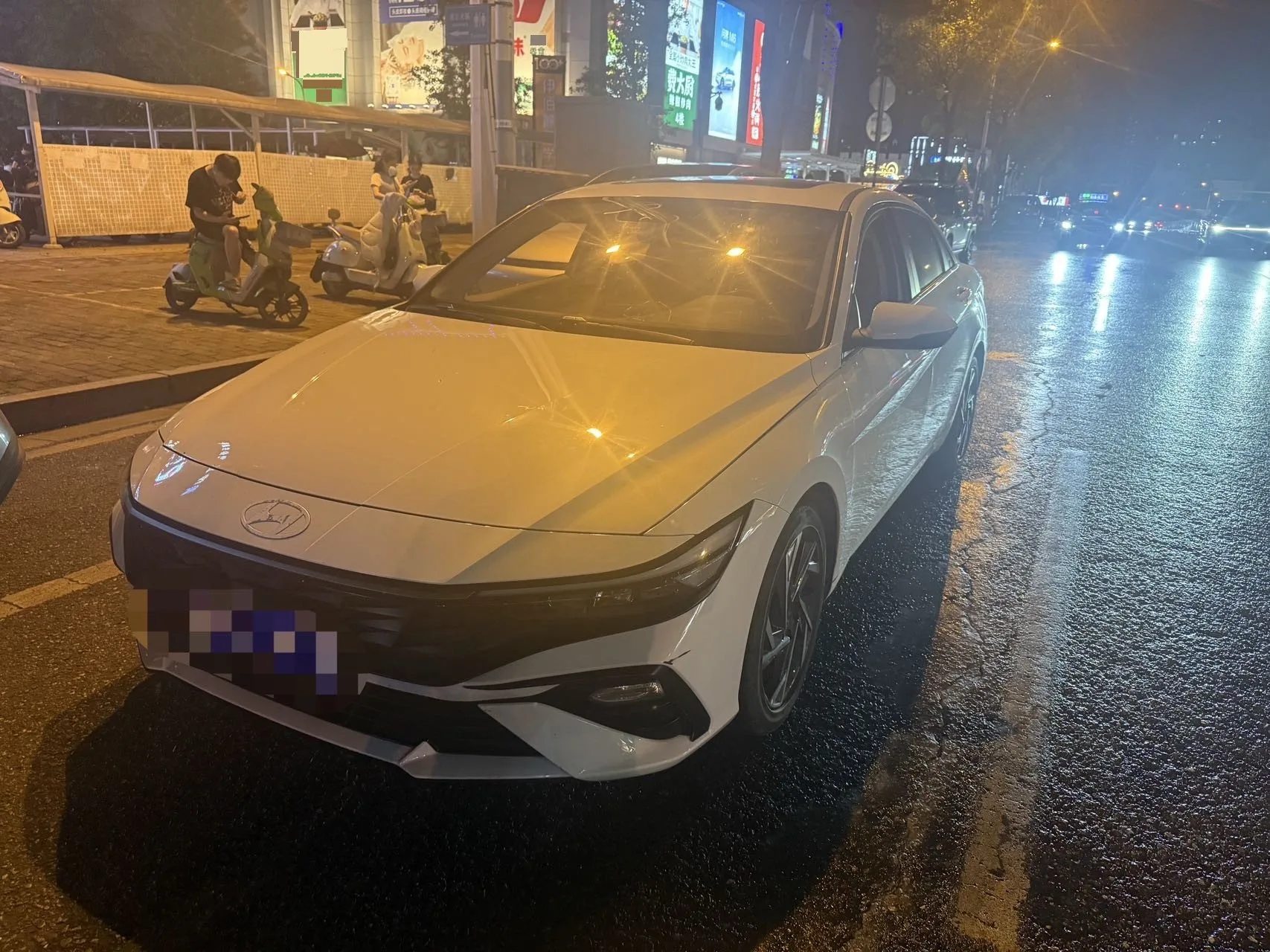 Hyundai Elantra 2023 1.5L CVT GLX Elite Edition