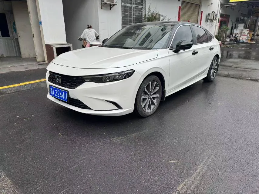 Honda 2023 Stylish 1.5T CVT 240TURBO Luxury Edition Automatic