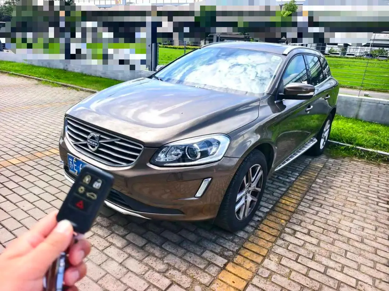 2017 Volvo XC60 T5 Smart Drive Upgrade Edition