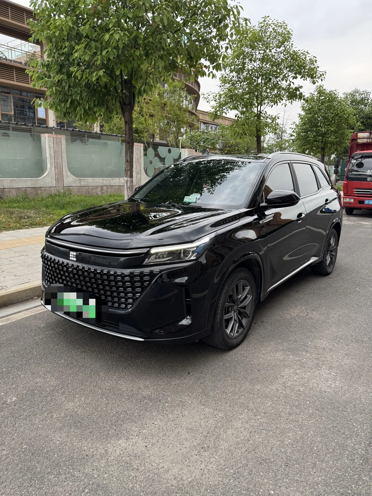 Blue Electric E5 2023 Model 1.5L DE-i 100KM Enjoyable Edition 7-Seater