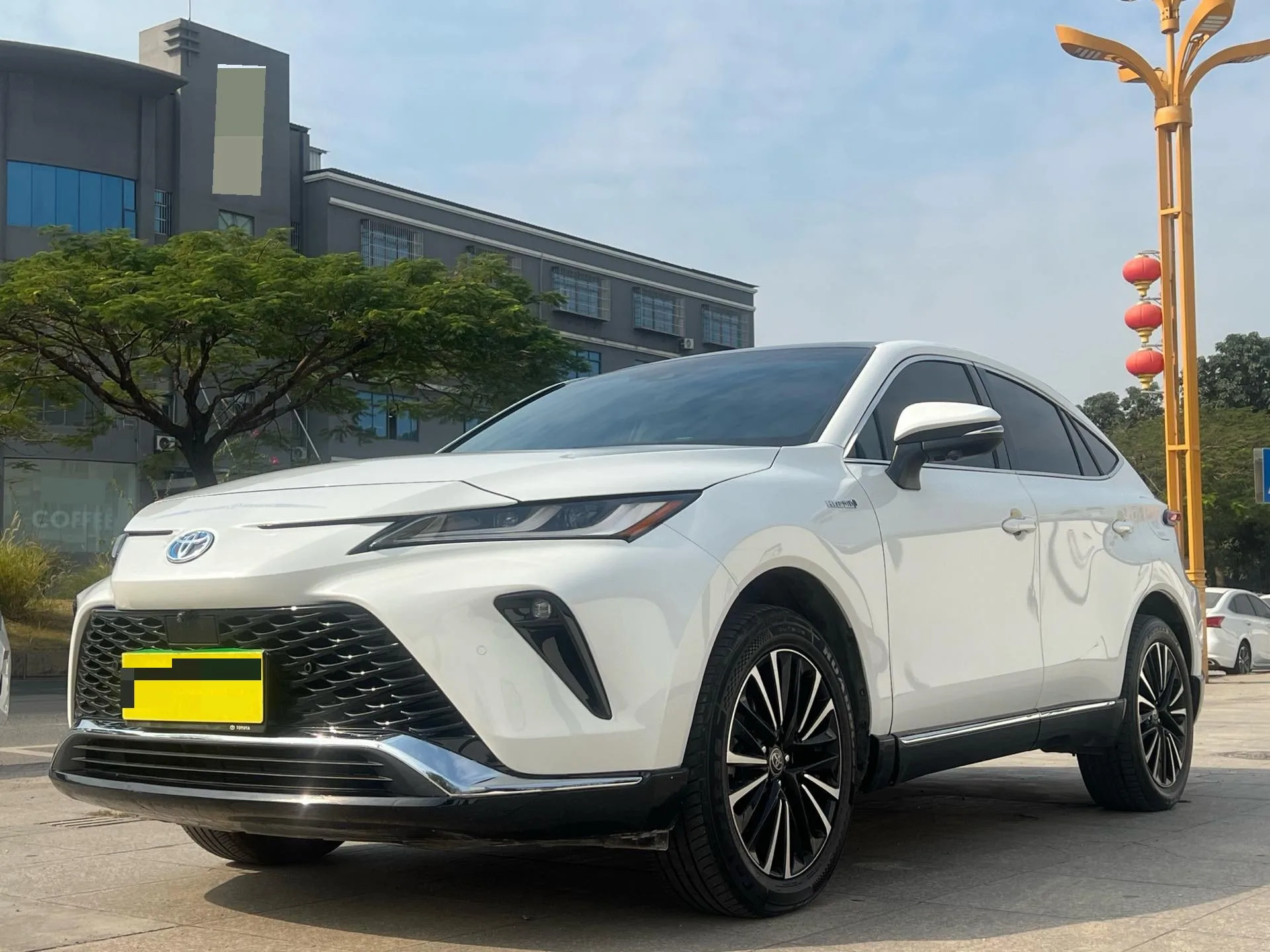 Weisa 2022 Dual-Hybrid 2.5L CVT FWD Premium Edition