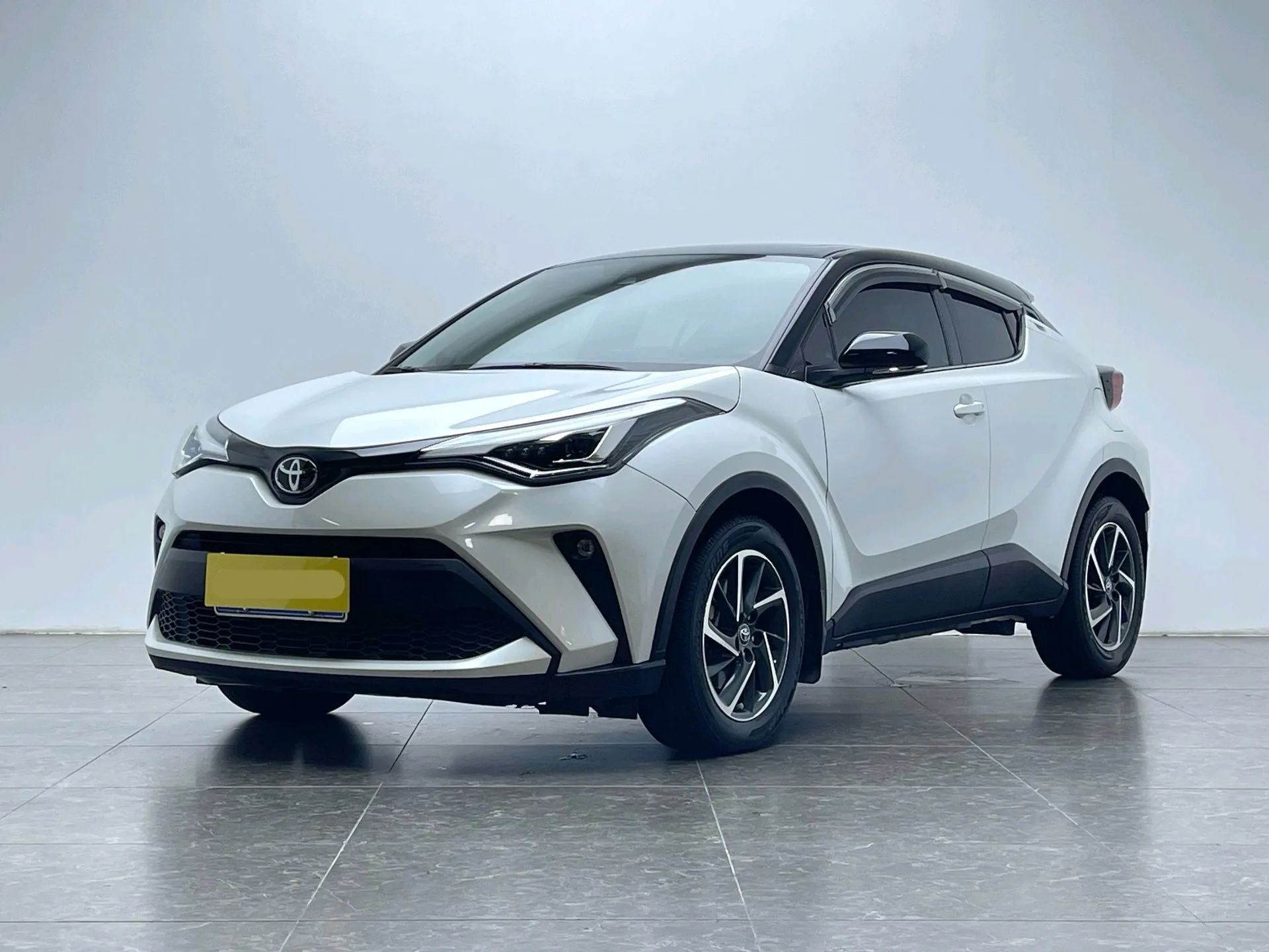 2021 Toyota C-HR 2.0L Luxury