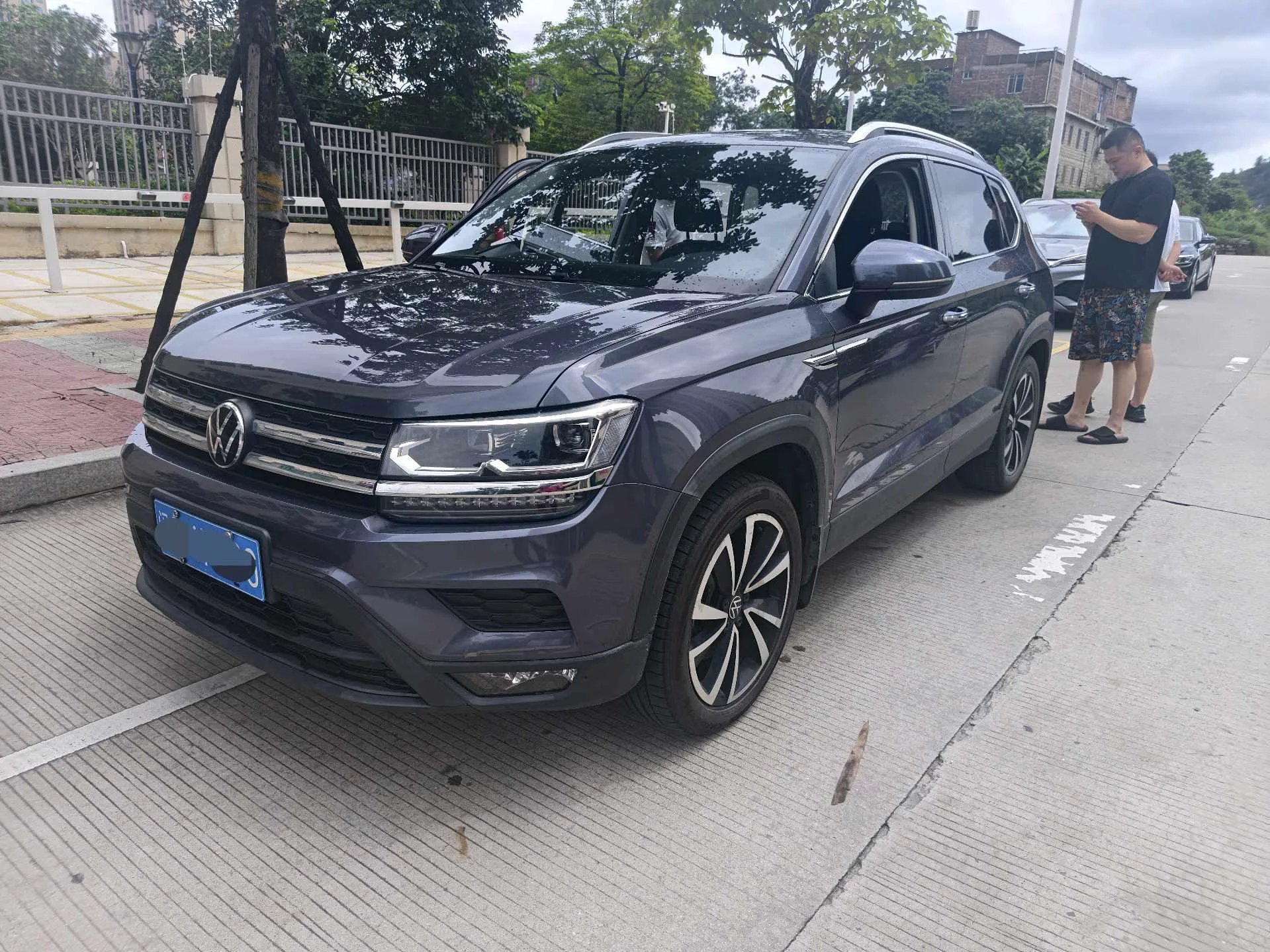 Tharu 2022 280TSI 2WD Luxury Edition