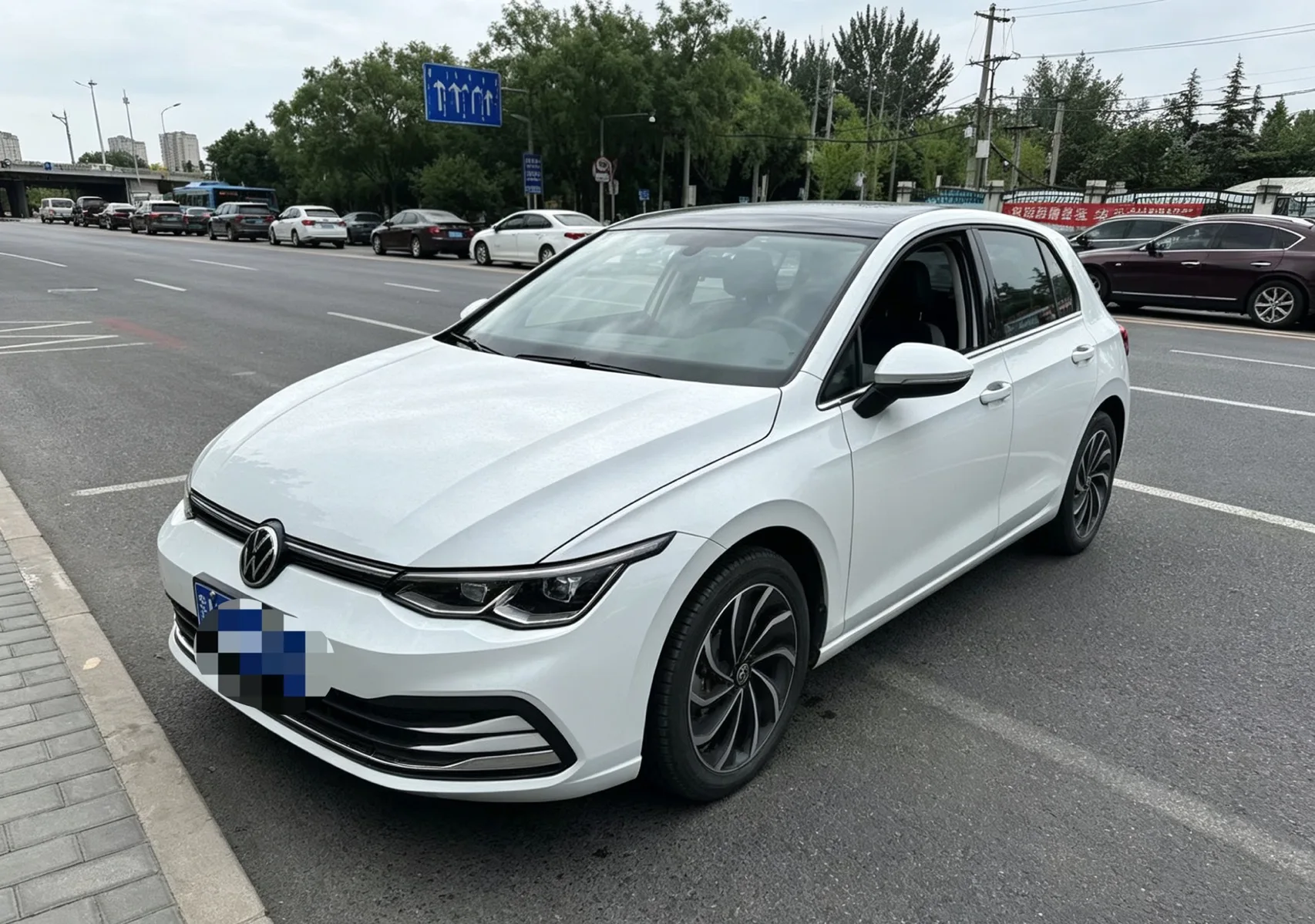 Volkswagen 2024 Golf 8 PRO 1.4 TSI Enjoy Edition Automatic