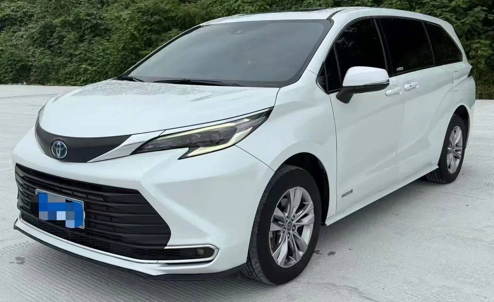 Toyota Cana 2023 2.5L CVT Comfort Edition Automatic