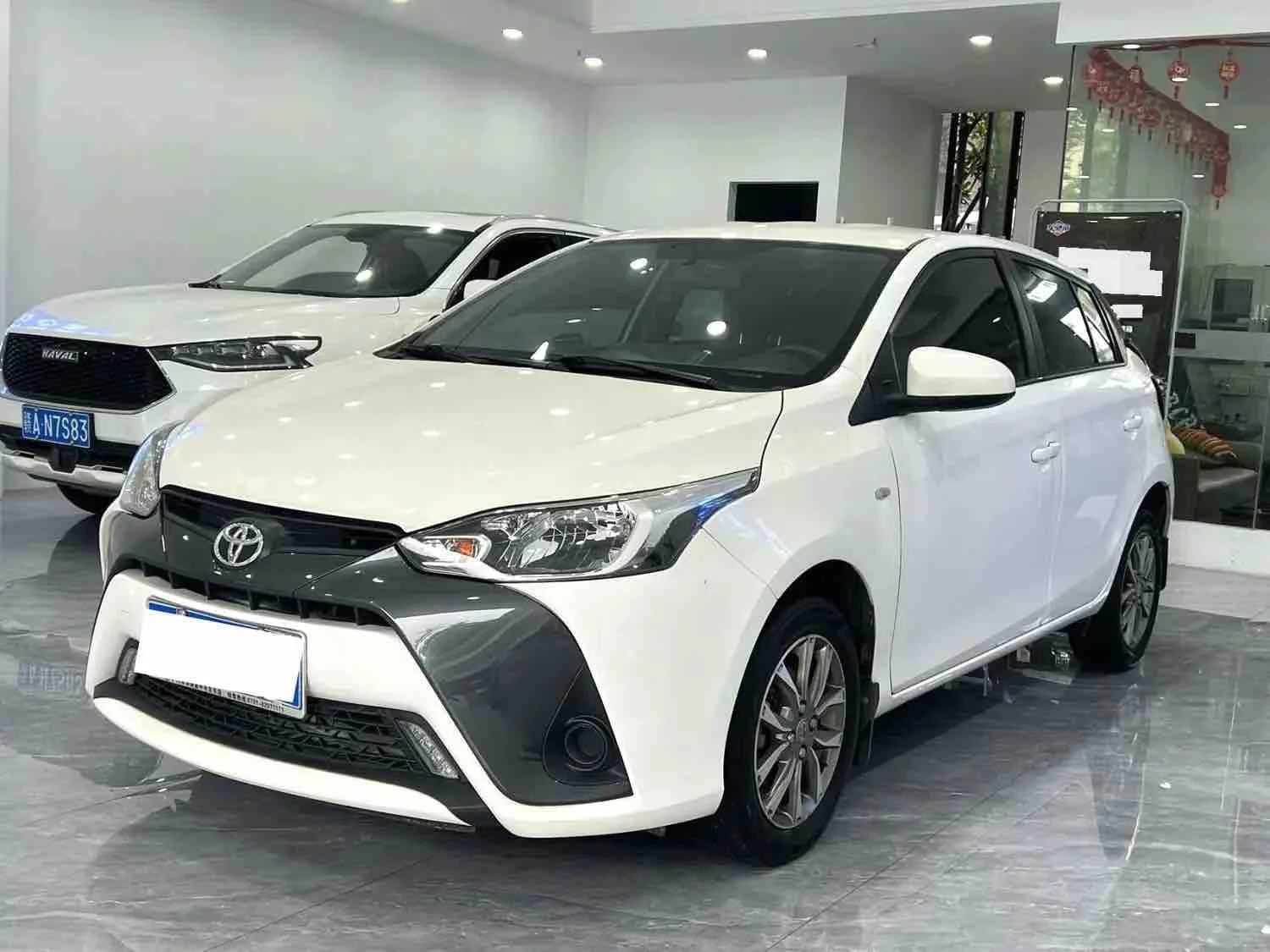 YARiS L Zhixuan 2016 Facelift 1.5E CVT Dynamic Edition