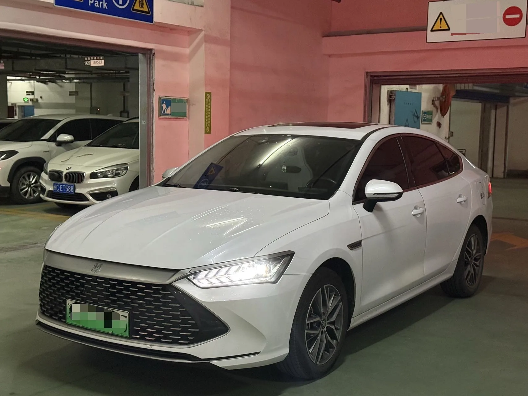 BYD 2023 Qin PLUS DM-i 1.5 CVT Champion Edition Superior Model 120KM Automatic