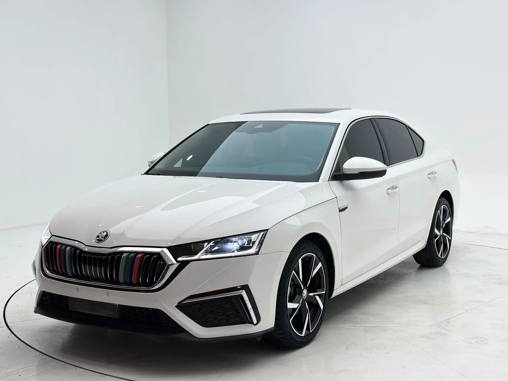 Octavia 2022 PRO TSI280 Luxury Edition