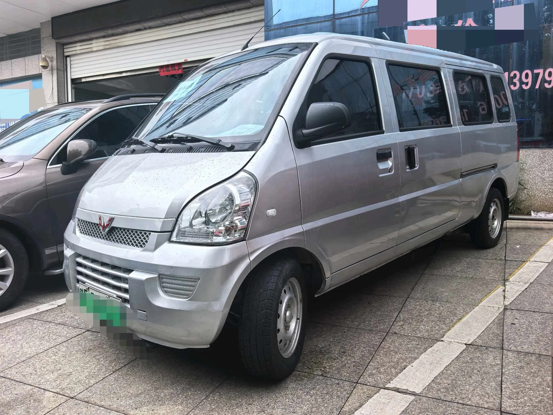 2022 Wuling Rongguang EV Base Model Passenger Van, CATL