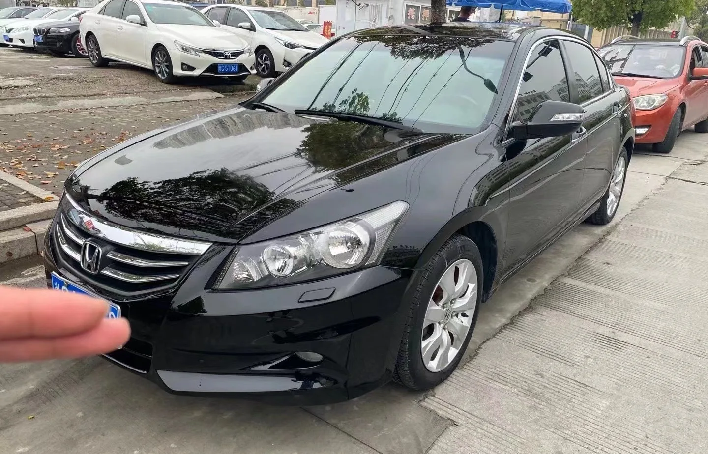 Accord 2011 model 2.4L EX Navi