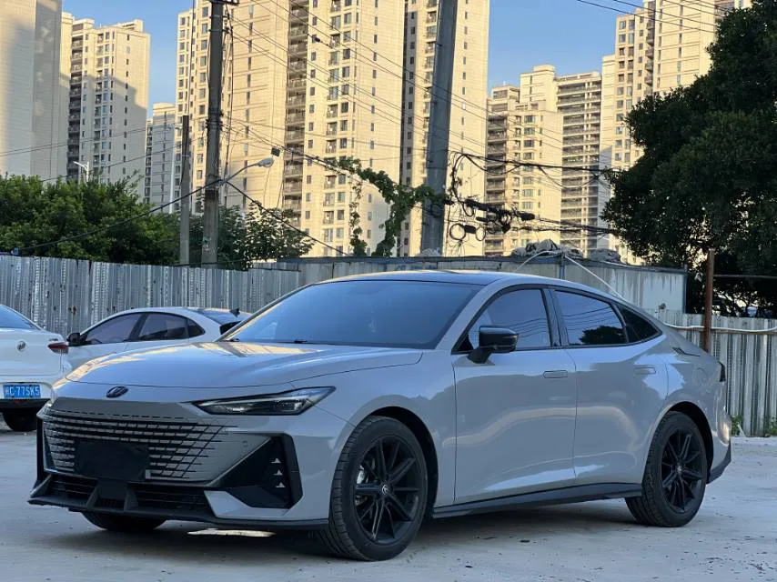 Changan UNI-V 2022 1.5T Premium Edition