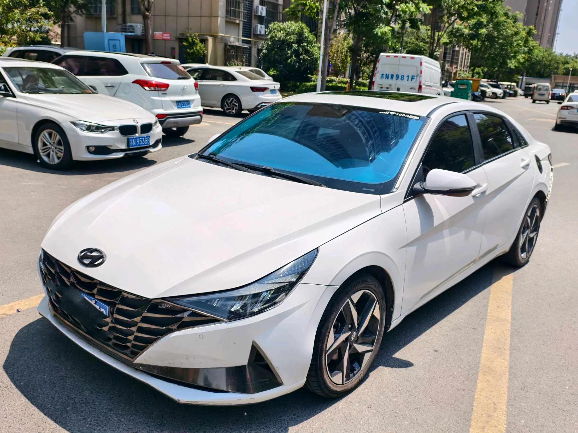 Hyundai Elantra 2021 1.5L CVT GLX Elite Edition