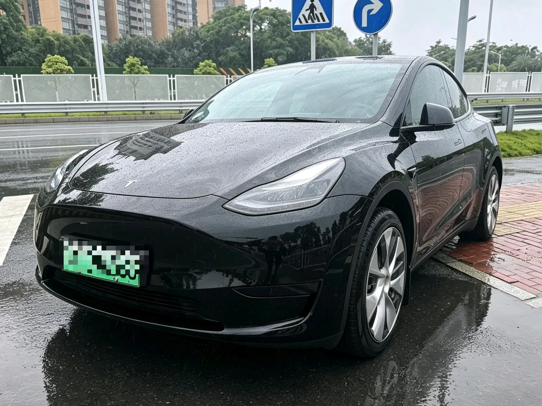 Model Y 2022 Rear-Wheel Drive