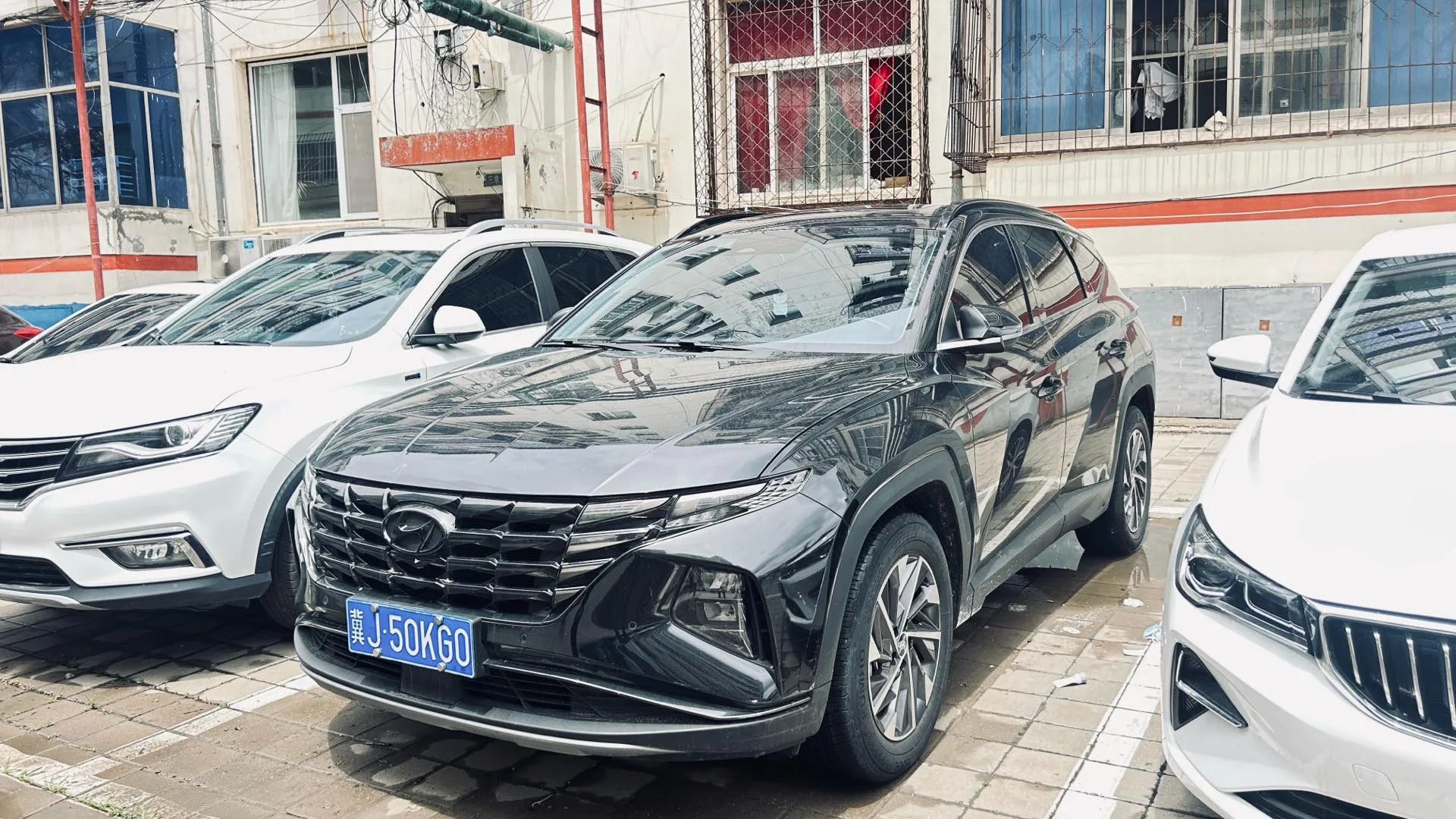 Hyundai 2022 Tucson L Hybrid 2.0 Premium Automatic