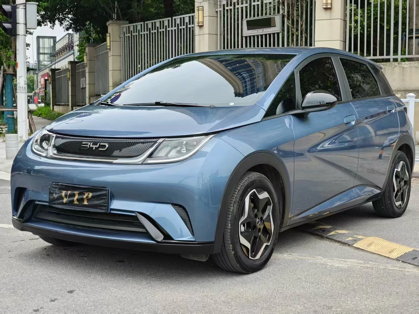 BYD 2025 Dolphin 420km Vitality Edition Automatic