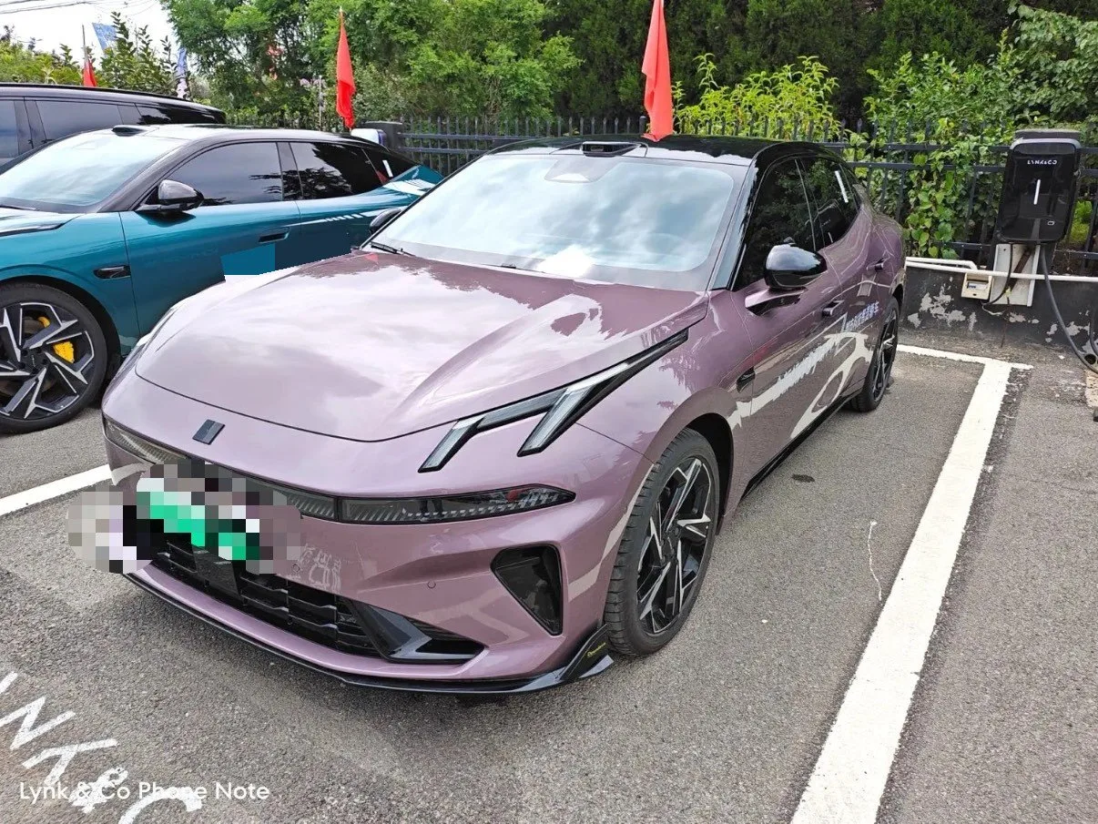 Lynk & Co 2026 Model, Lynk & Co 07 EM-P 1.5T, 126km Long Range Ultra H7 Automatic
