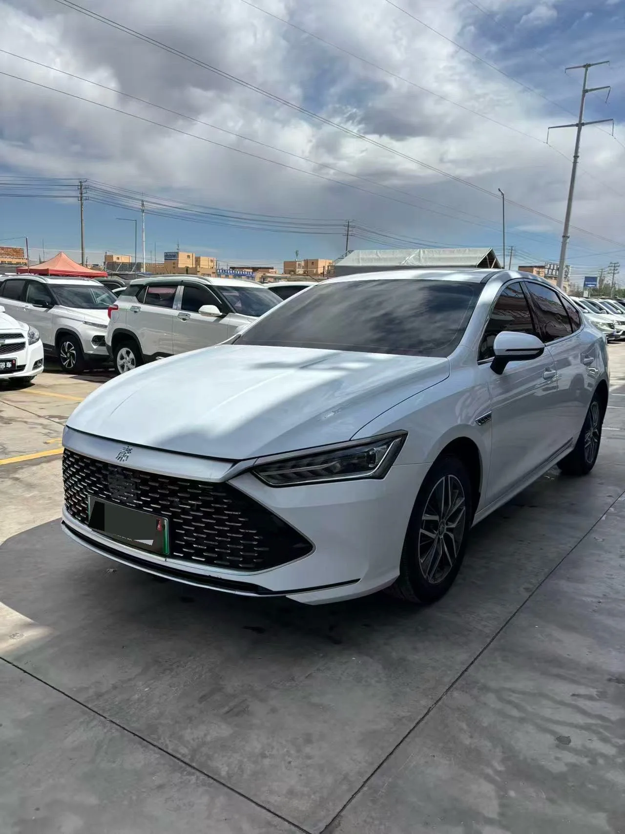 BYD 2023 Qin PLUS DM-i 1.5 CVT Champion Edition Excellence Model 120KM Automatic