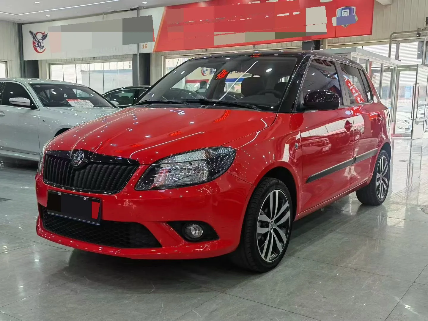 Fabia 2012 1.6L Automatic Sport Edition