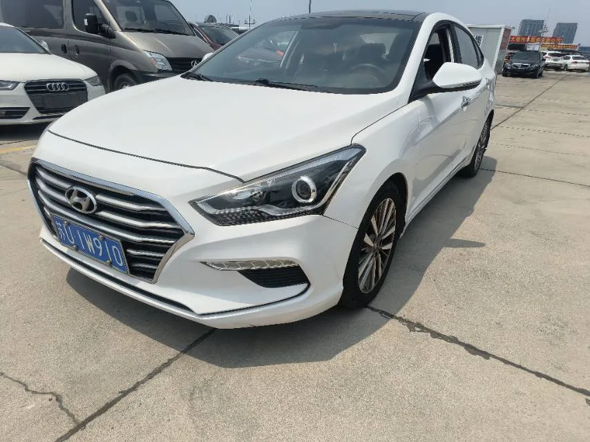 2016 Mistra 1.8L Automatic Intelligent GLS