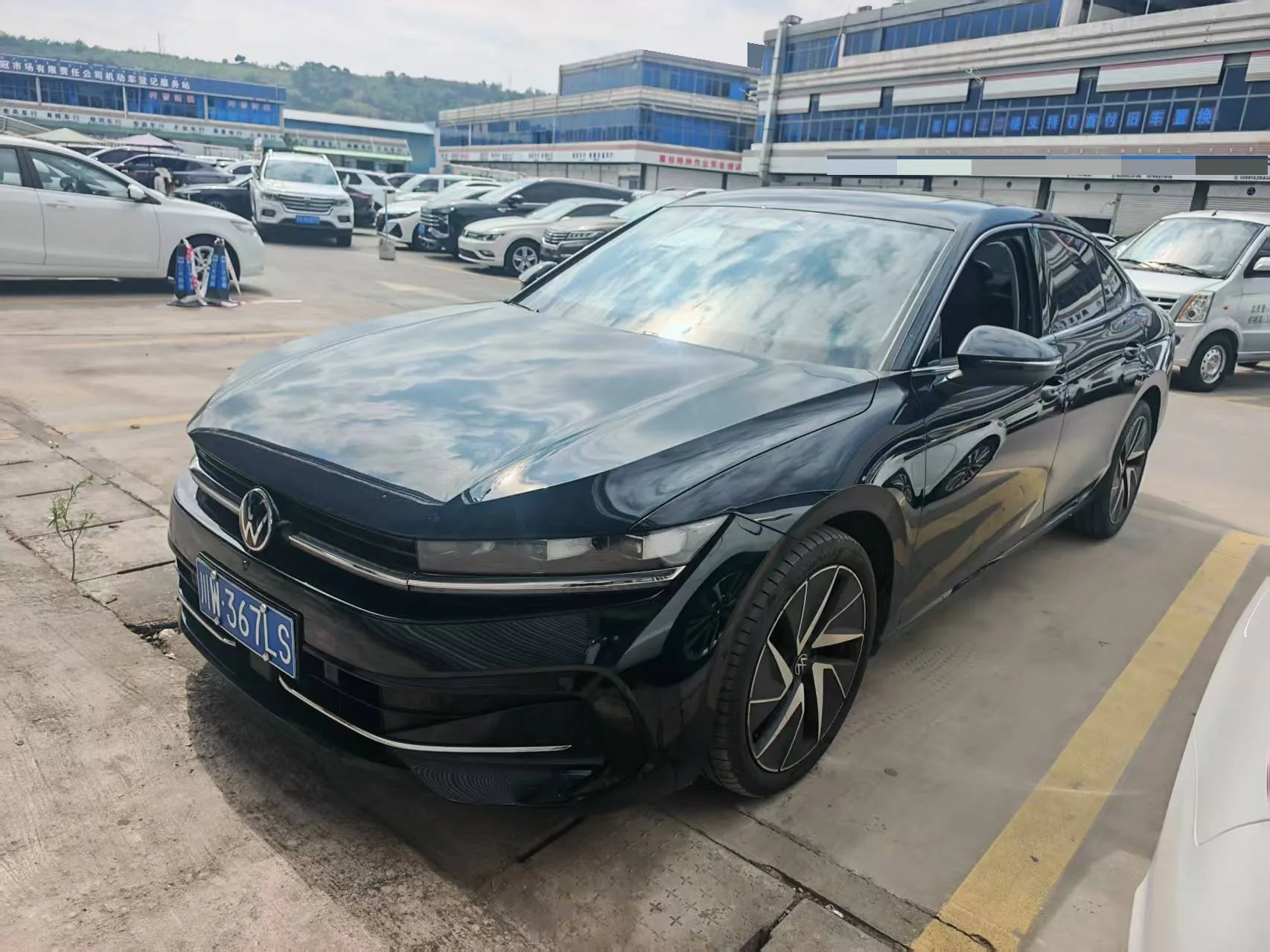 Volkswagen 2024 Magotan 2.0TSI 380TSI Supreme Edition Automatic