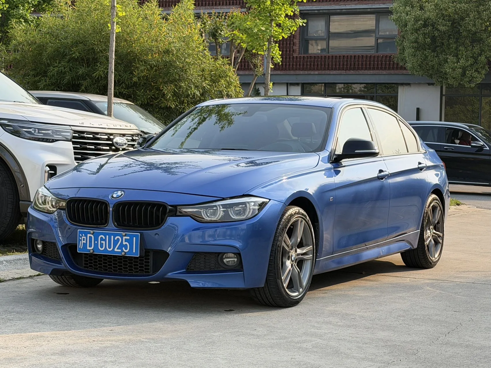 2018 BMW 3 Series 320Li Leading M Sport Package