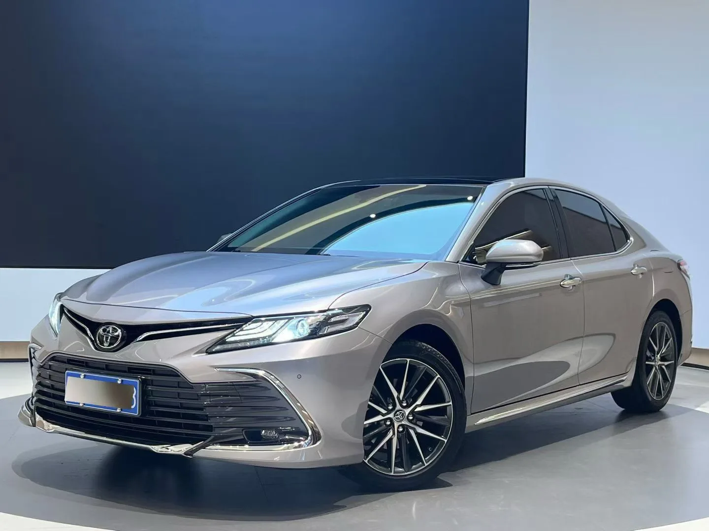 Camry 2021 2.5G Luxury Edition