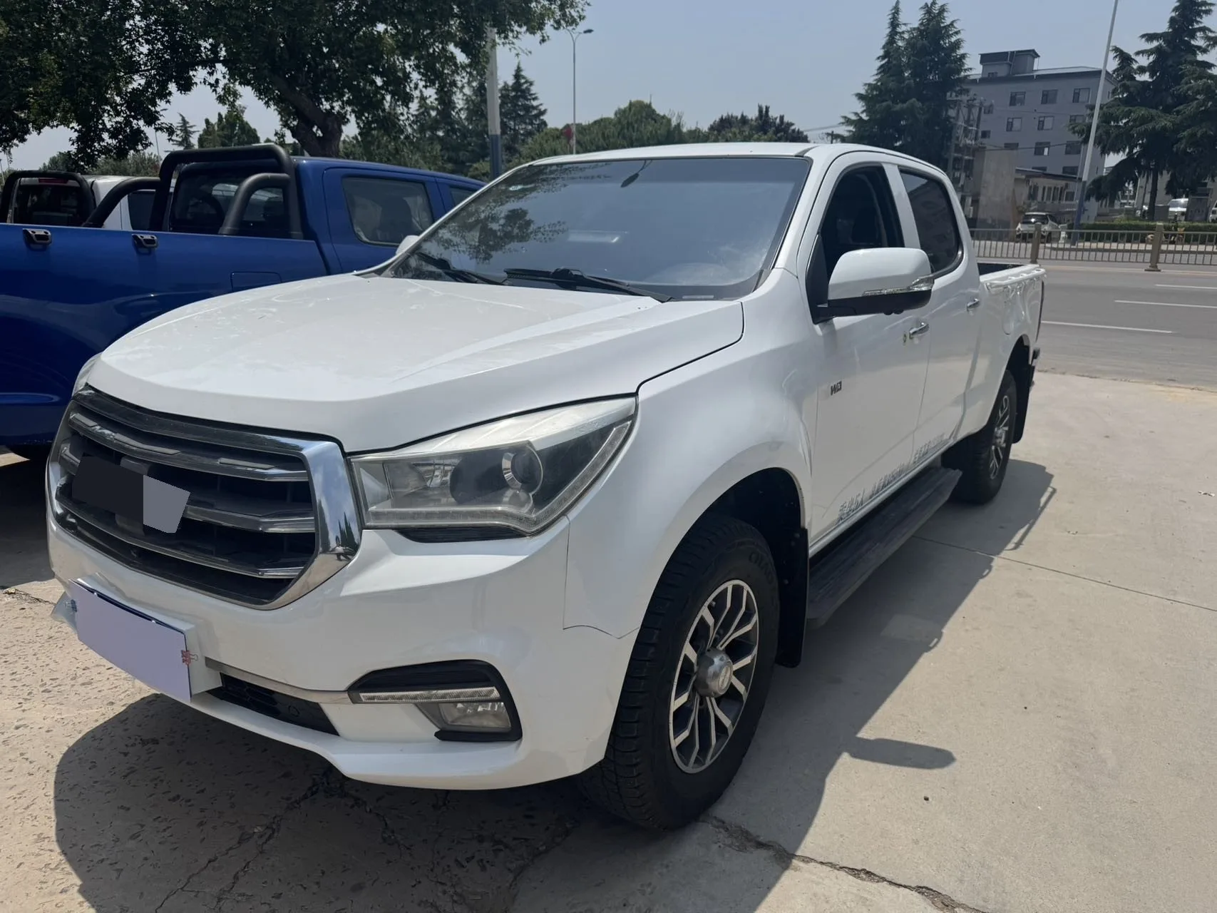 Qingling 2021 TAGA 3.0T 4WD Luxury Edition Long Wheelbase Manual Transmission