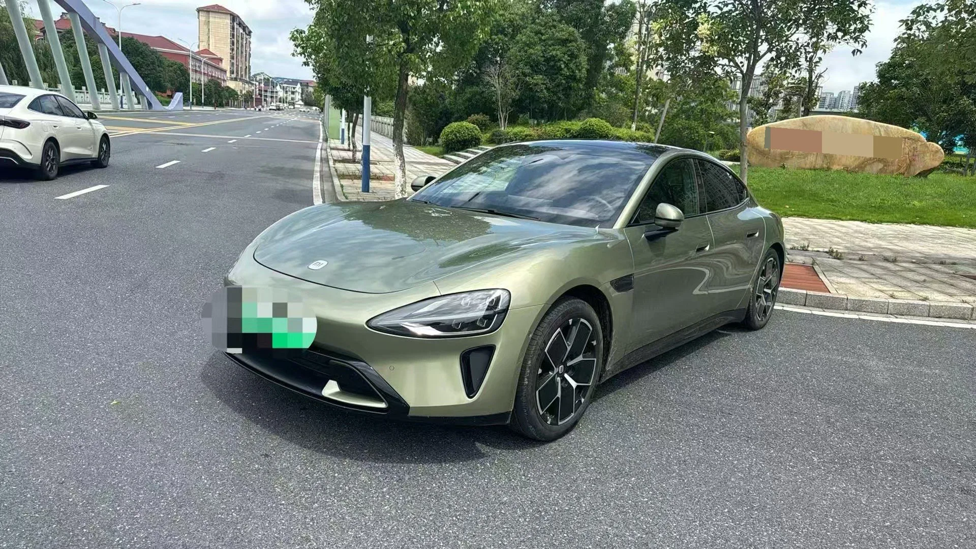 Xiaomi SU7 2024 Model 700km Rear-Wheel Drive Long-Range Smart Driving Edition