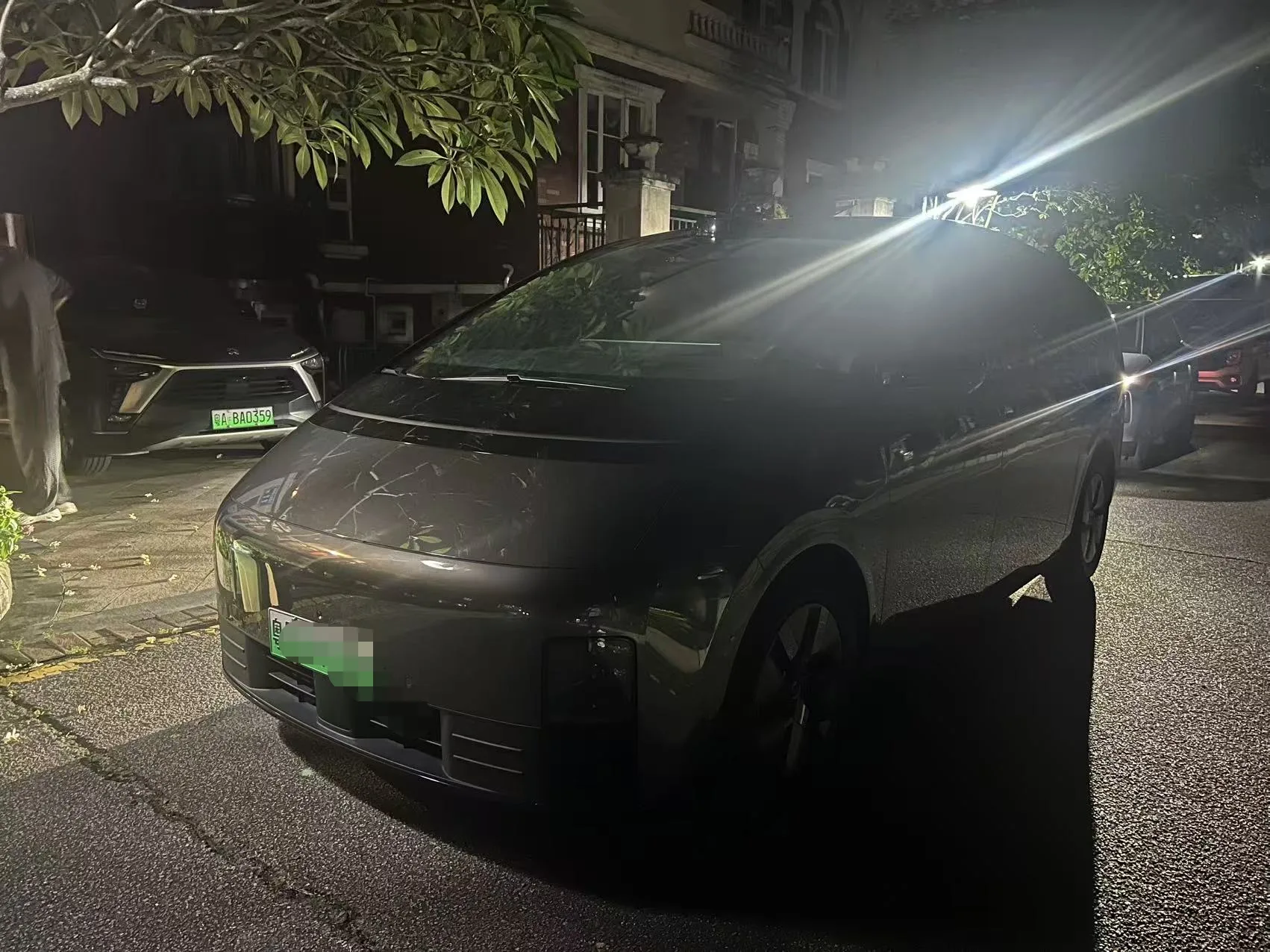 Li Auto MEGA 2024 Ultra