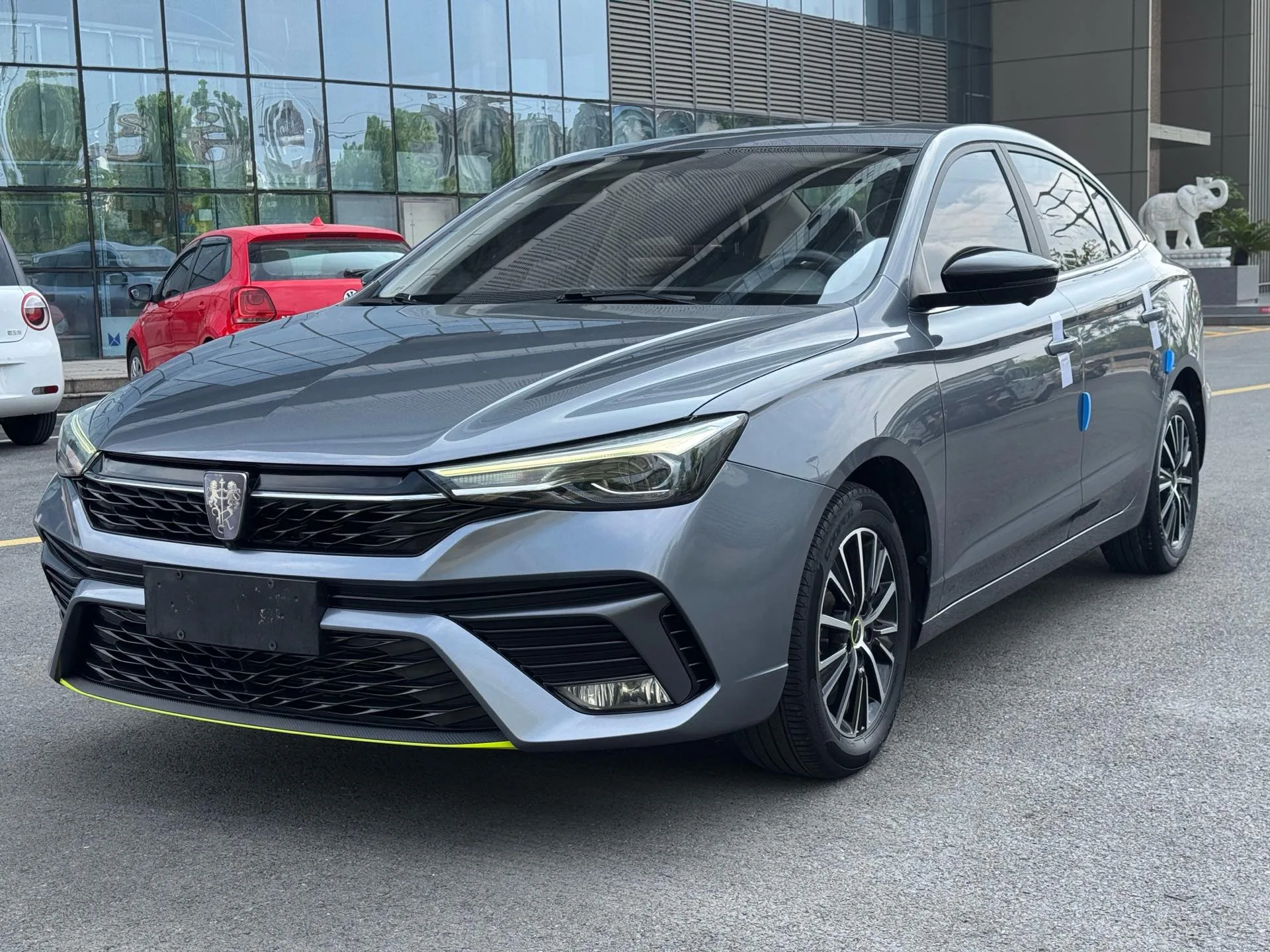 Roewe i5 2021 1.5L CVT Diamond Edition