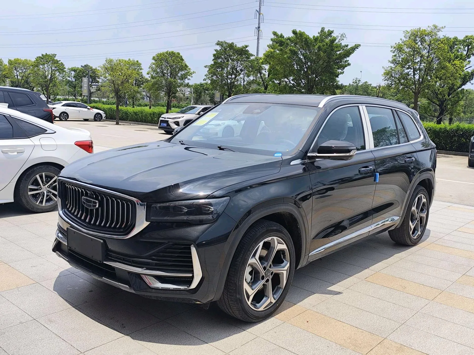 Geely Xingyue L