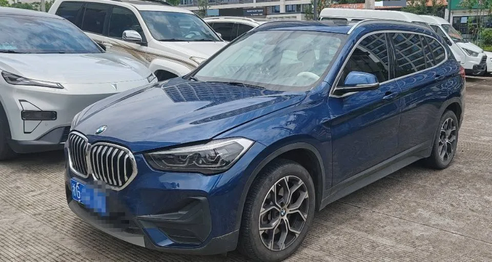BMW X1 2021 sDrive25Li Leading Edition