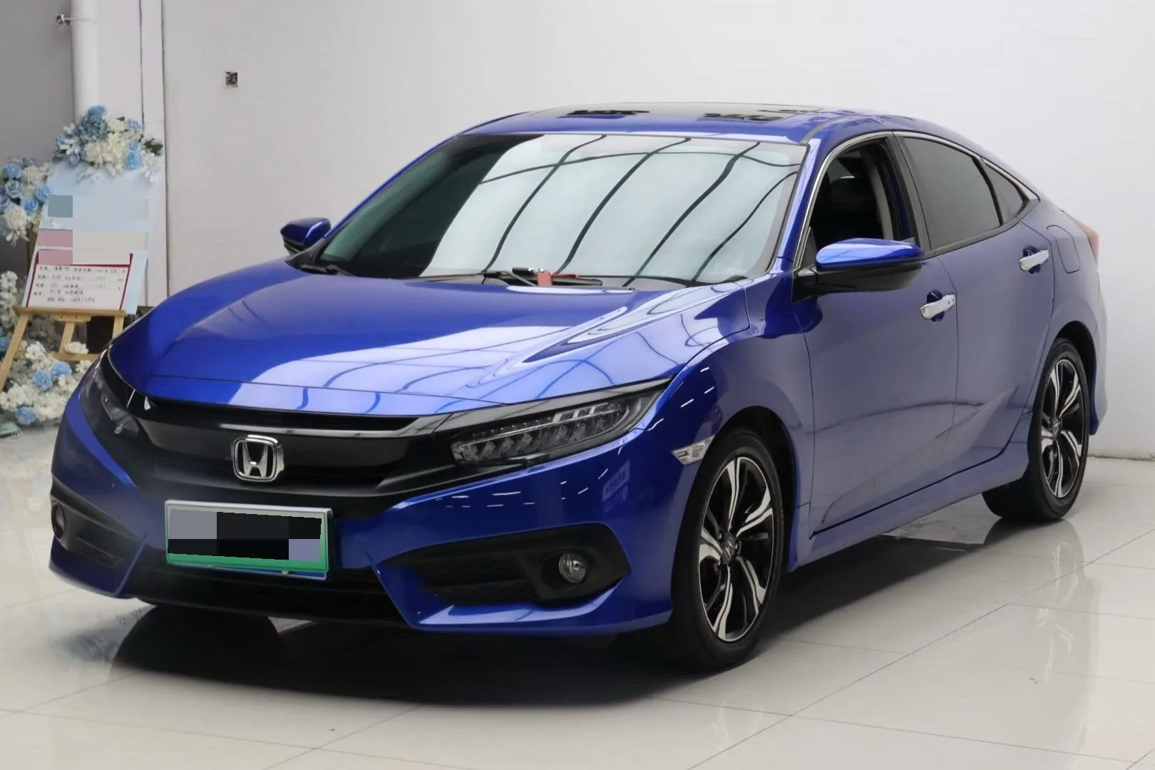2016 Civic 220TURBO CVT Premium Edition