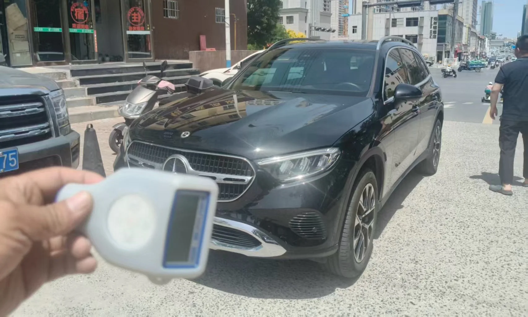 2023 Mercedes-Benz GLC 260 L 4MATIC 48V 2.0T Sport 5-Seater (Facelift) Automatic Transmission