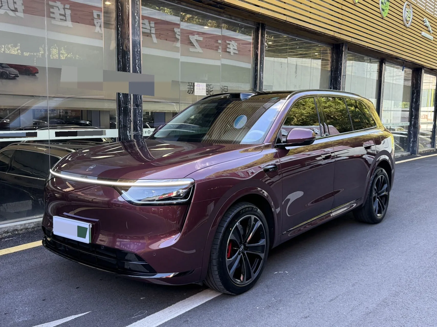 Wenjie M8 2025 Range Extended Ultra Edition 53.4kWh 5-Seater