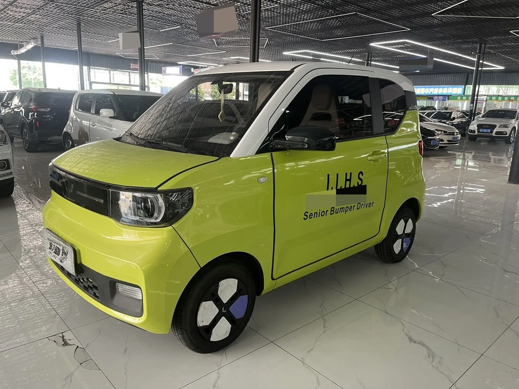 Hongguang MINIEV 2021 Macaron Sandwich Edition, 170km/h, Lithium Iron Phosphate