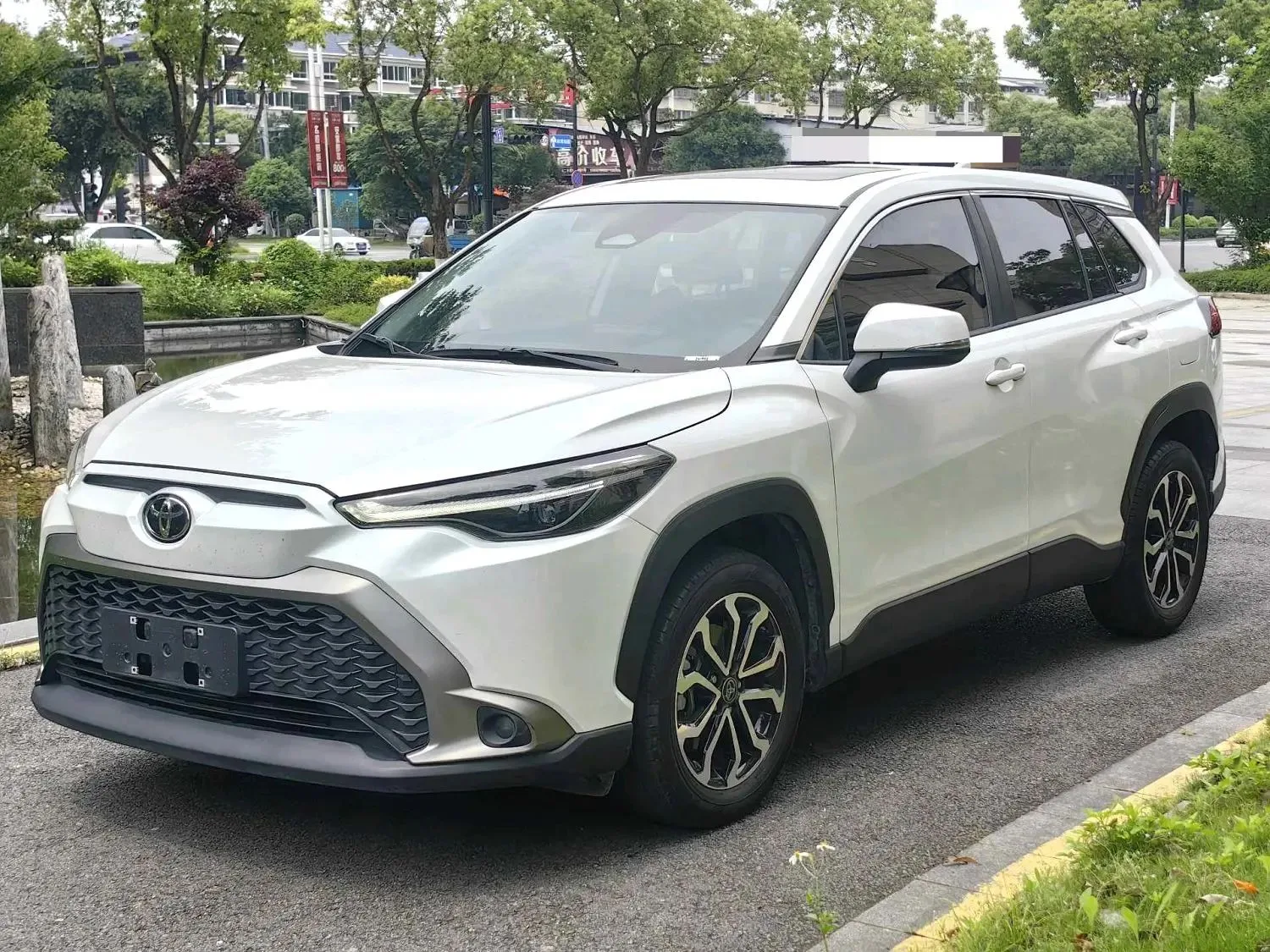 Toyota 2023 Honda GL8 2.0L CVT Luxury Edition Automatic