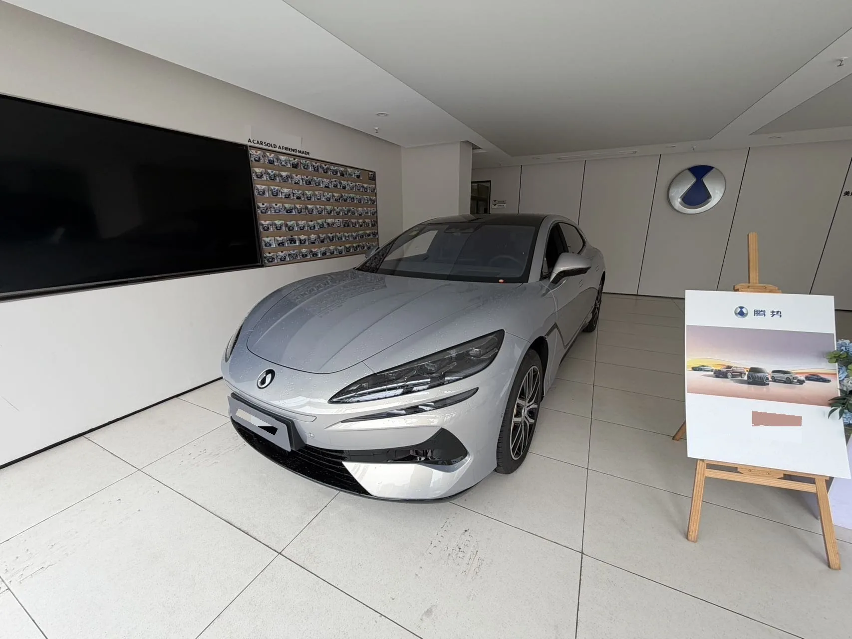 Denza 2024 Denza Z9GT 2.0T CVT 1100 AWD Max First Edition Automatic