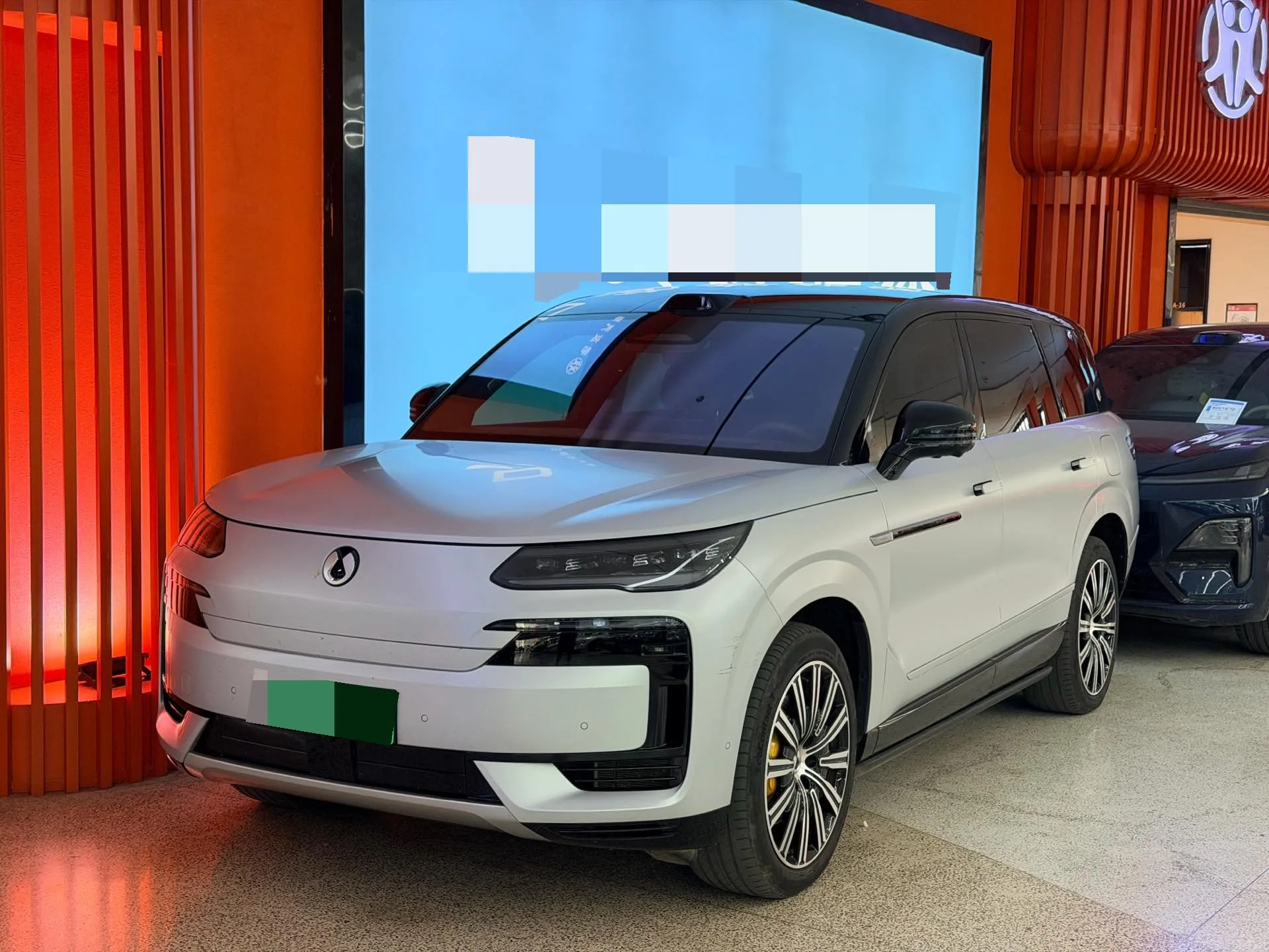 Denza 2025 Denza N9 2.0T CVT 1300 Flagship Automatic