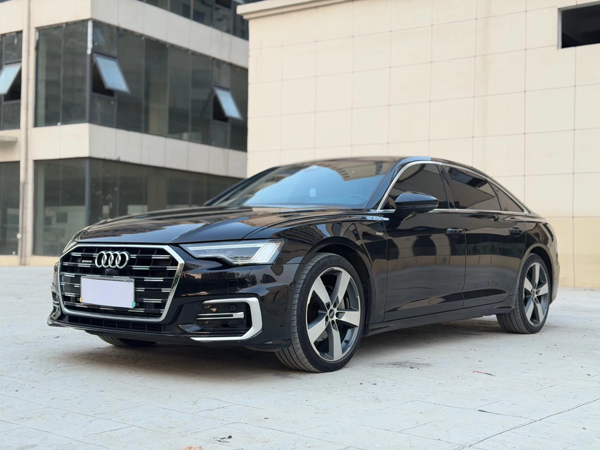 Audi A6L 2022 Facelift 45 TFSI quattro Premium Dynamic Edition